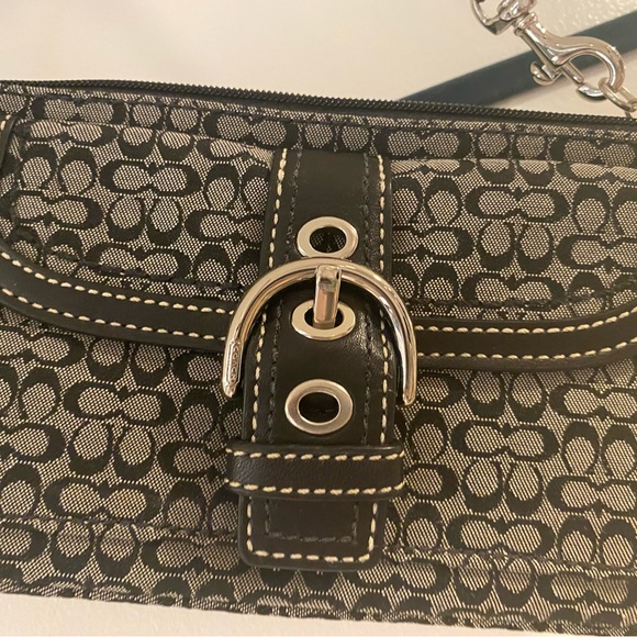 Y2K COACH BLACK AND WHITE MINI BAG WIRSTLET - Picture 2 of 5